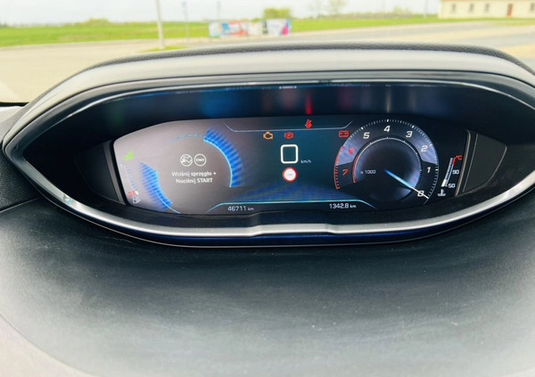 Peugeot 3008 cena 78900 przebieg: 46500, rok produkcji 2018 z Piaski małe 562